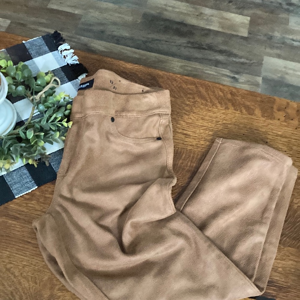 Liverpool Tan Leather shade faux SOFT pull on pants